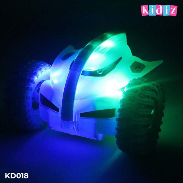 Roll And Spin Stunt Car 'KD018' – Image 3