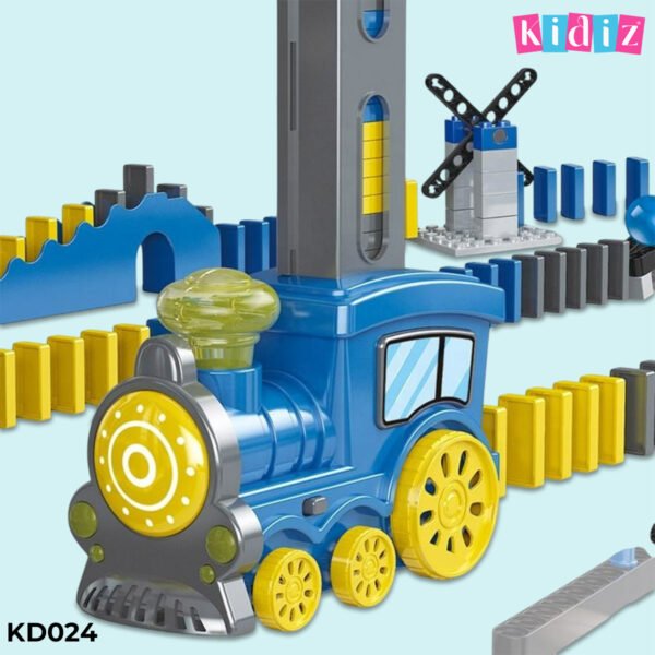 Train de dominos avec lumière et son 'KD024' – Image 4